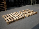 120*100荷重1噸
木頭棧板